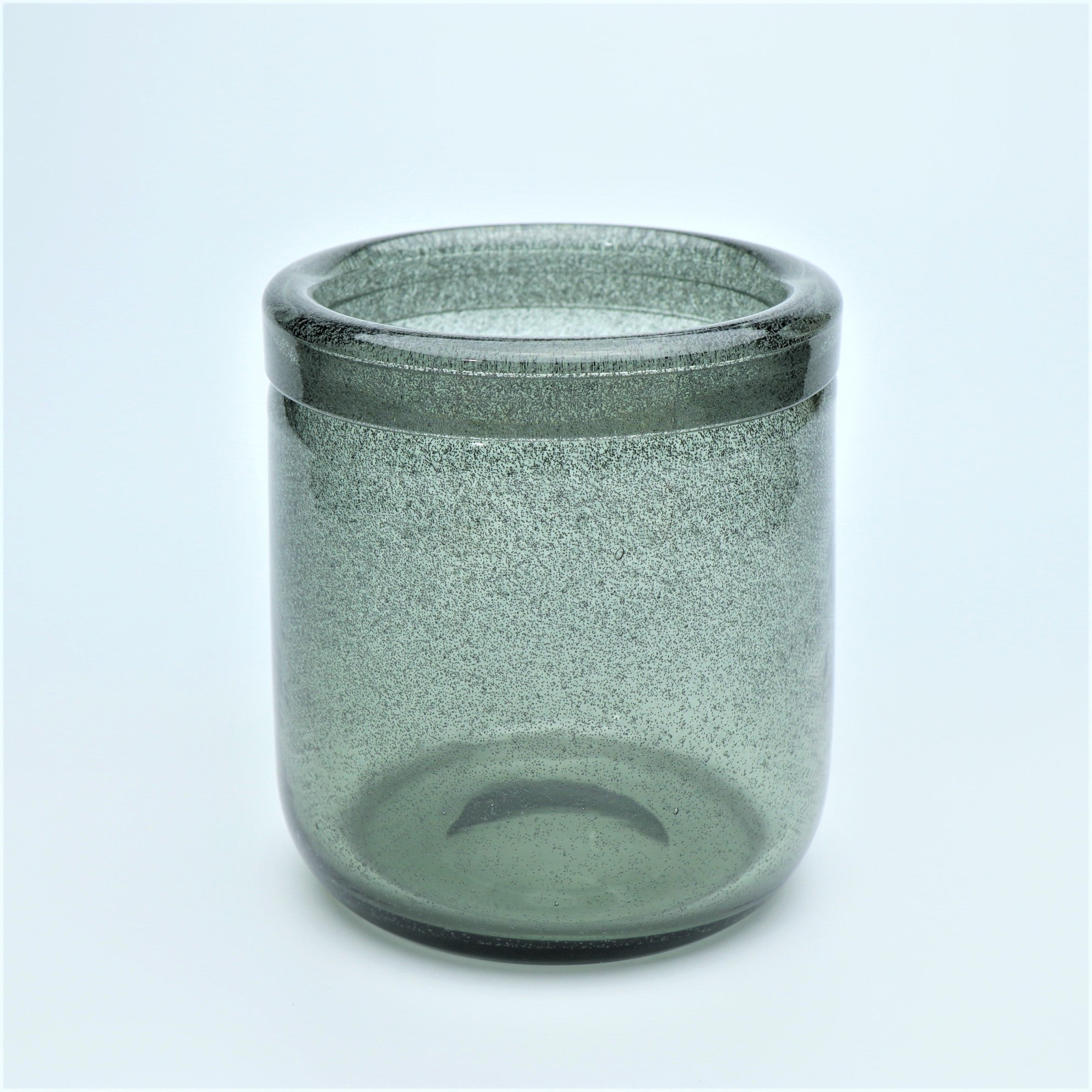 Carborundum Grey Vase / Erik Hoglund