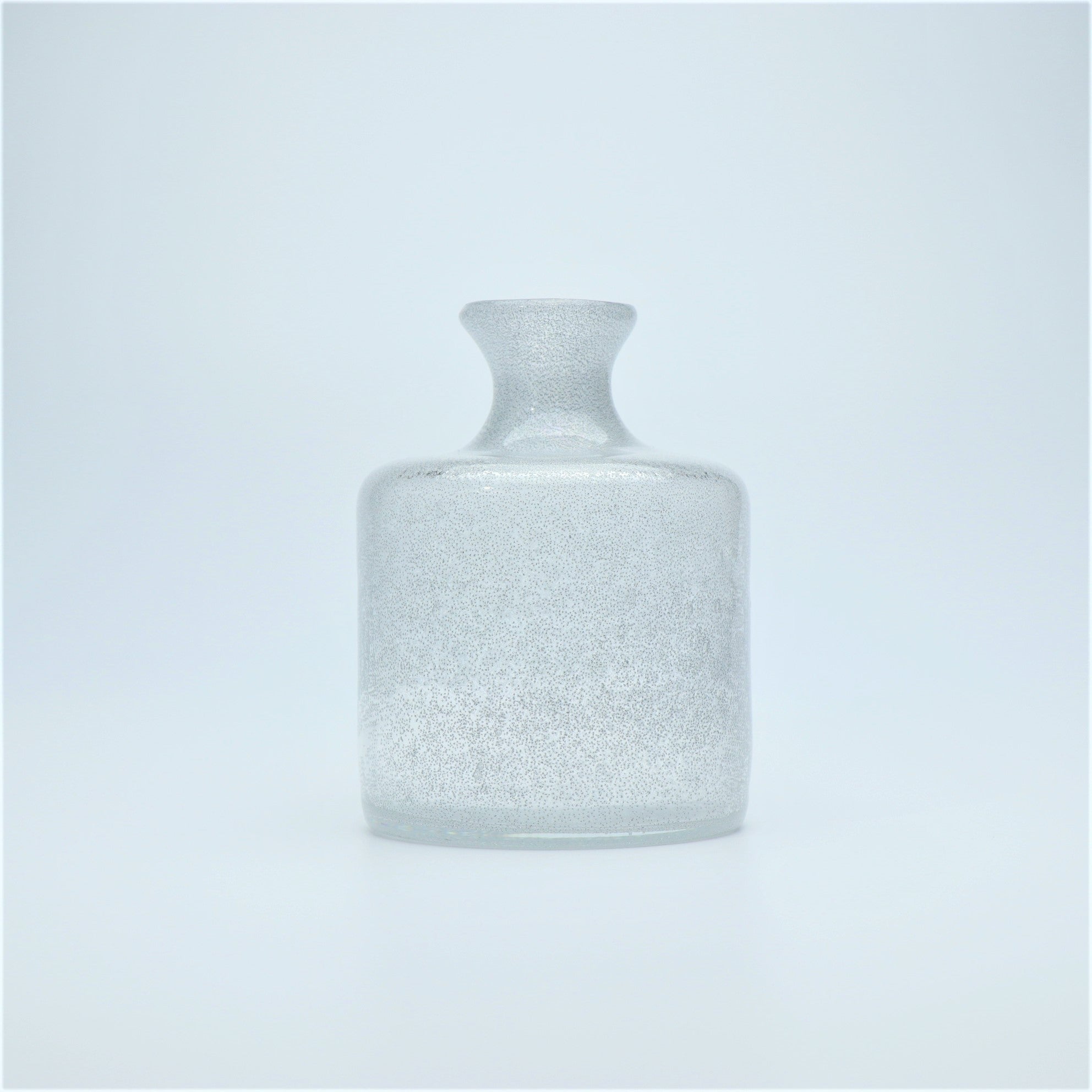 Carborundum Greyish-white Vase / Erik Hoglund